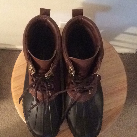 American Living Duck Boots - Picture 4 of 6